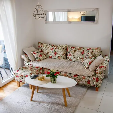 Apartment Paola Podstrana